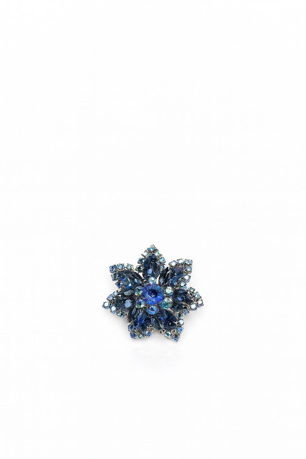 Sapphire Stardust Brooch
